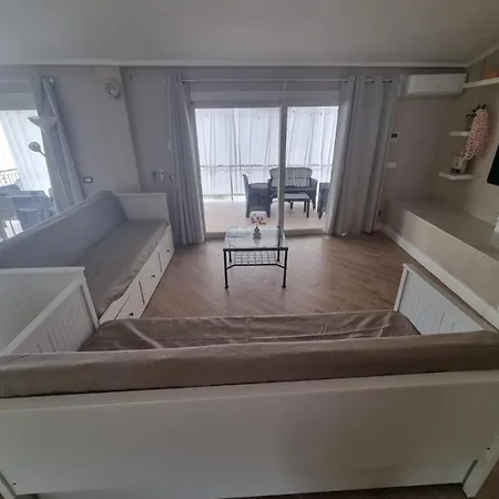 Da Miky Apartament *